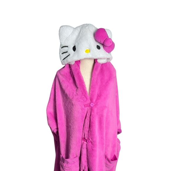 Hello Kitty Pink Plush Wearable Blanket Cape w/ Hood & Pockets – Sanrio 2024 - Picture 2 of 8